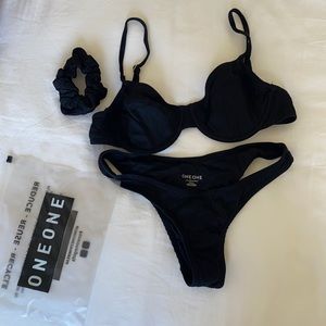 ONEONE swim suit - black
